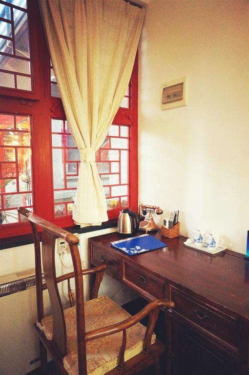 Templeside Deluxe Hutong Hotel Pequim Quarto foto